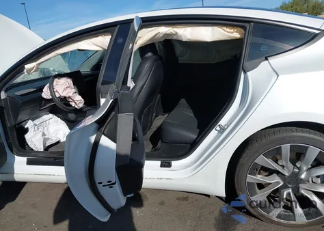 2024 Tesla Model 3 Long Range Dual Motor All-Wheel Drive/Rear-Wheel Drive from USA, damaged, VIN 5YJ3E1EA6RF751091